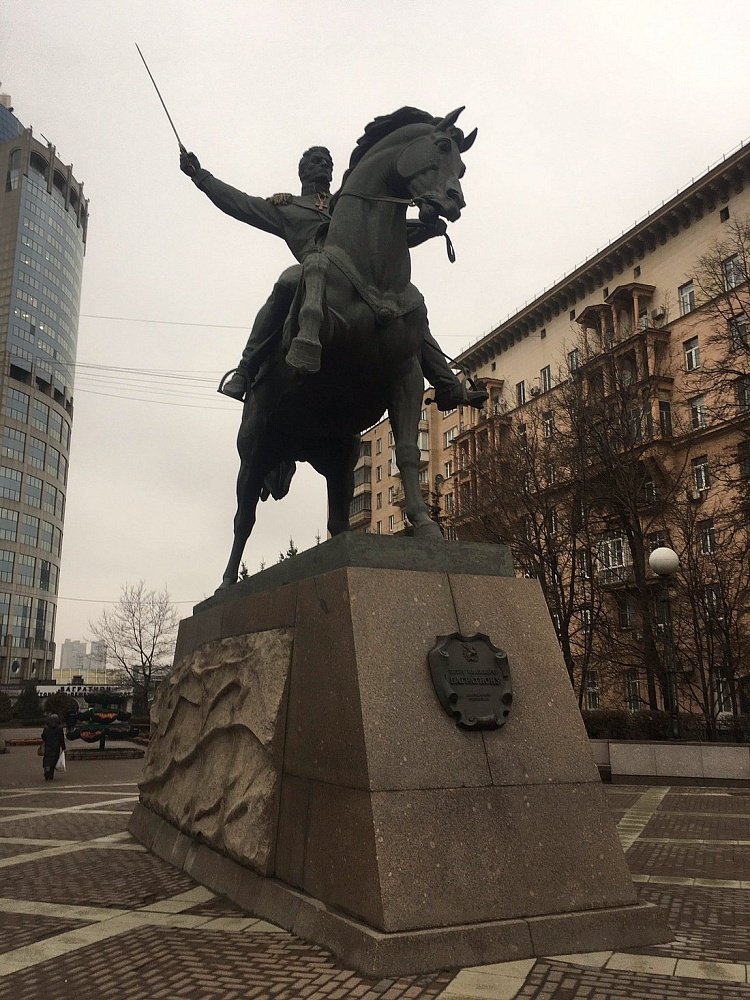Памятник Багратиону - 3
