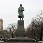 Памятник Н.В. Гоголю Гоголевский бульвар - 3