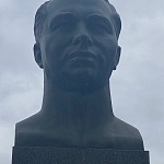 Памятник-бюст Беляеву - 4