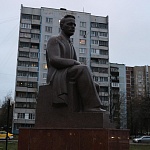 Памятник Михаил Шолохову Волжский бульвар - 6