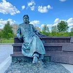 Памятник А.П. Чехову район Раменки - 4
