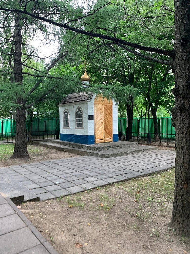 Часовня Георгия Победоносца у Братской могилы воинов-ополченцев-защитников - 6