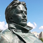 Памятник А.П. Чехову район Раменки - 3