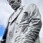 Памятник А.Т. Твардовскому - 1