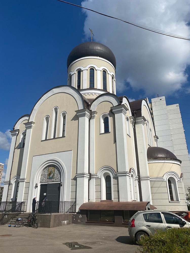 Храм Святого Праведного Алексия Московского - 3