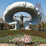 Памятник героям-чернобыльцам - 3