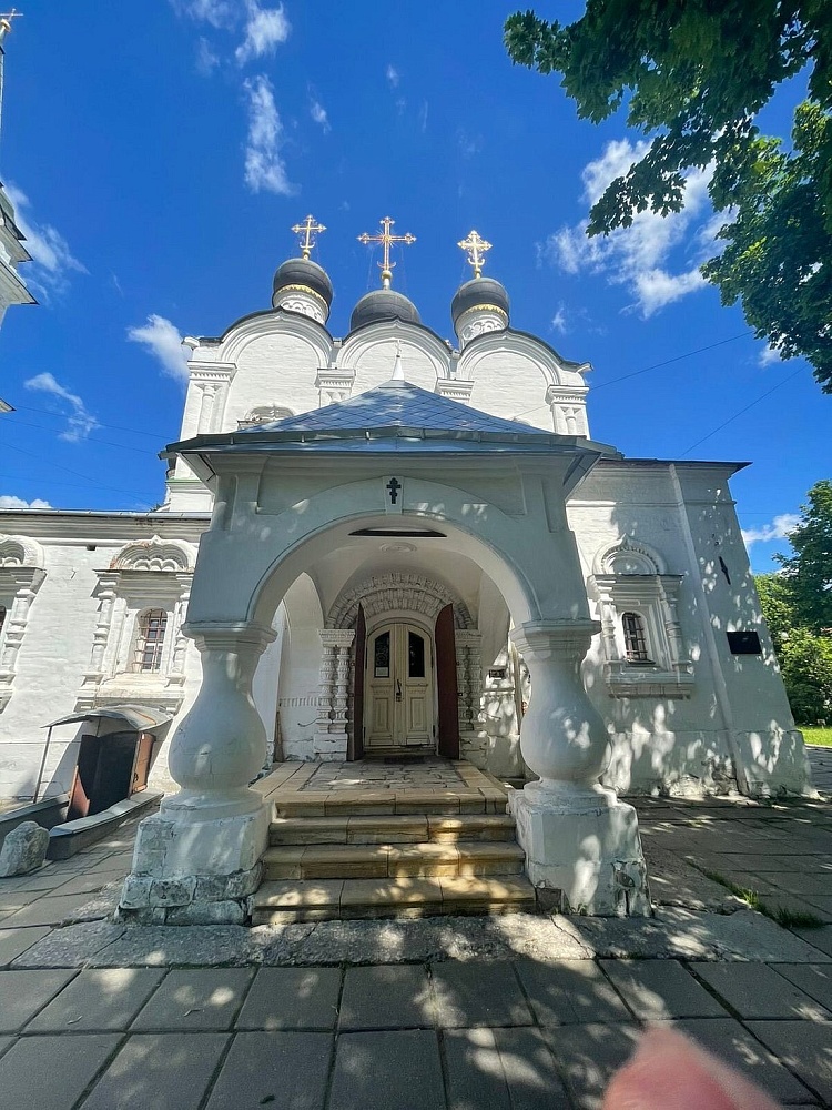 Храм Святого Равноапостольного Великого князя Владимира - 3