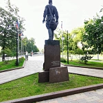 Памятник лётчику-истребителю В. В. Талалихину - 5