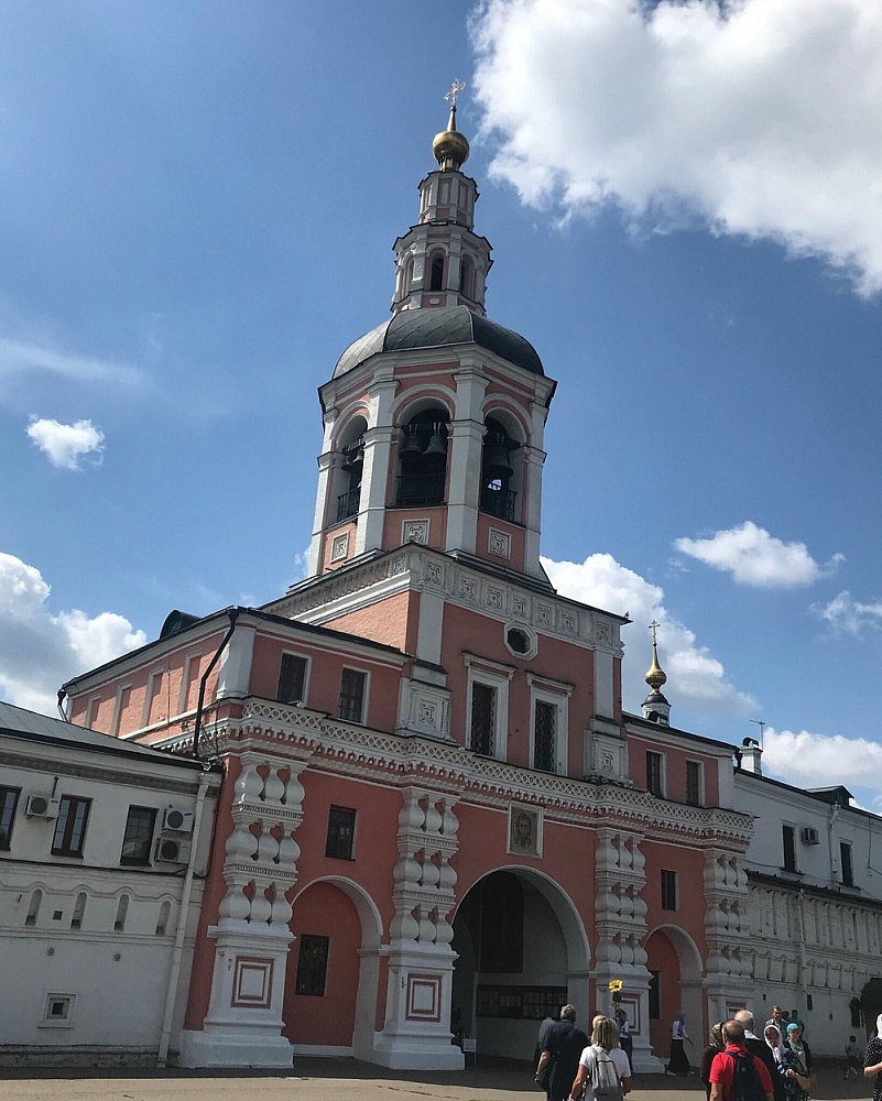 Храм Духа Святого Сошествия на Даниловском кладбище - 3
