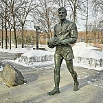 Памятник Льву Яшину в Лужниках - 3