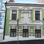 Дом Петра Сысоева . Дом с кариатидами - 2
