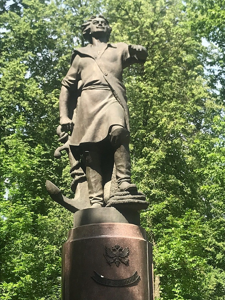 Памятник Петру I на Первомайской - 2