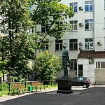 Памятник А.М. Горькому - 2
