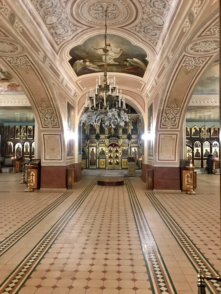 Храм Живоначальной Троицы в Карачарово - 7