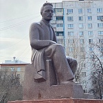 Памятник Михаил Шолохову Волжский бульвар - 5