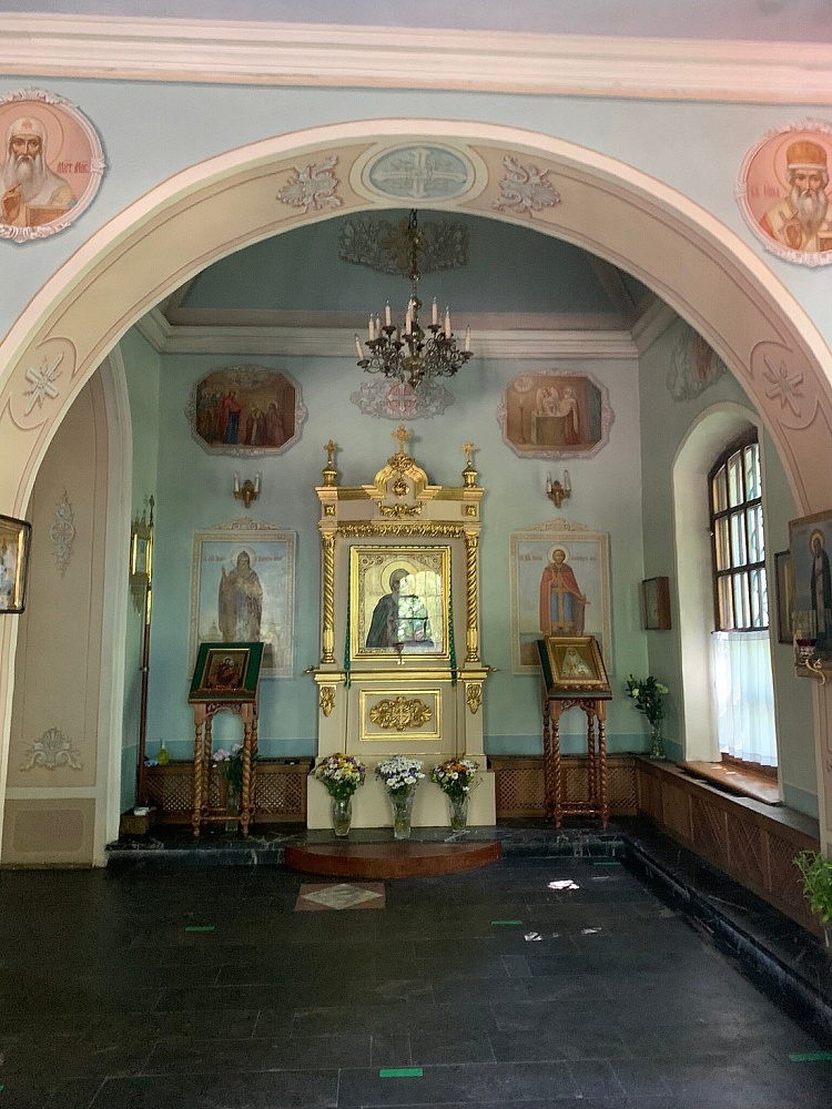 Храм Живоначальной Троицы в Воронцове - 5