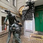 Памятник Коровьеву и Бегемоту - 5