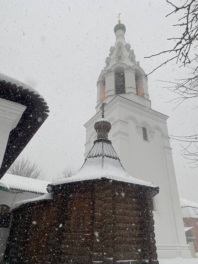 Храм Живоначальной Троицы в Троицком-Голенищеве - 2