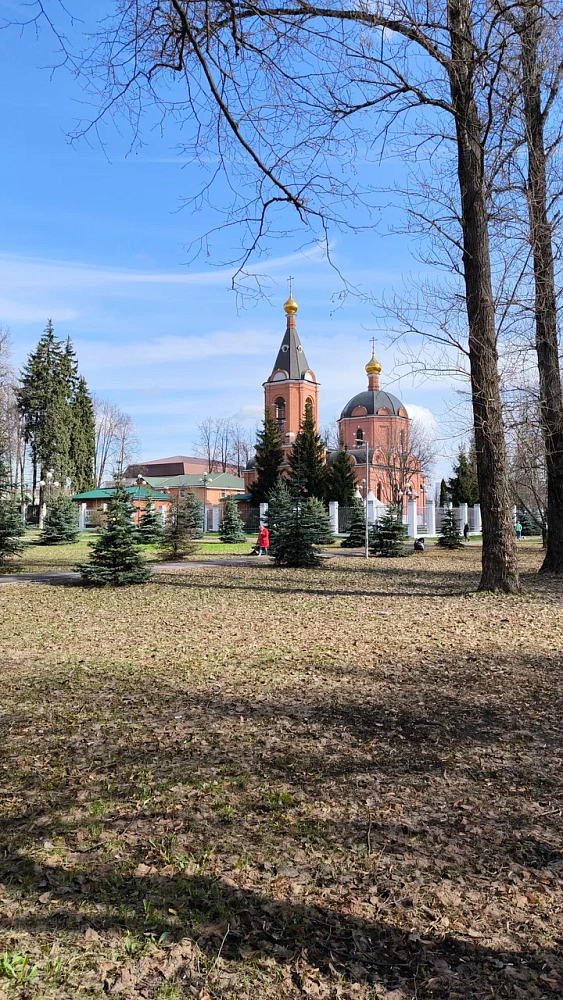 Храм Великомученика Дмитрия Солунского в поселке Восточном - 3