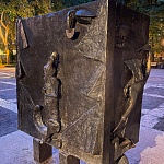 Памятник И. А. Крылову - 5