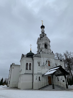 Храм Успения Пресвятой Богородицы в Троице-Лыково