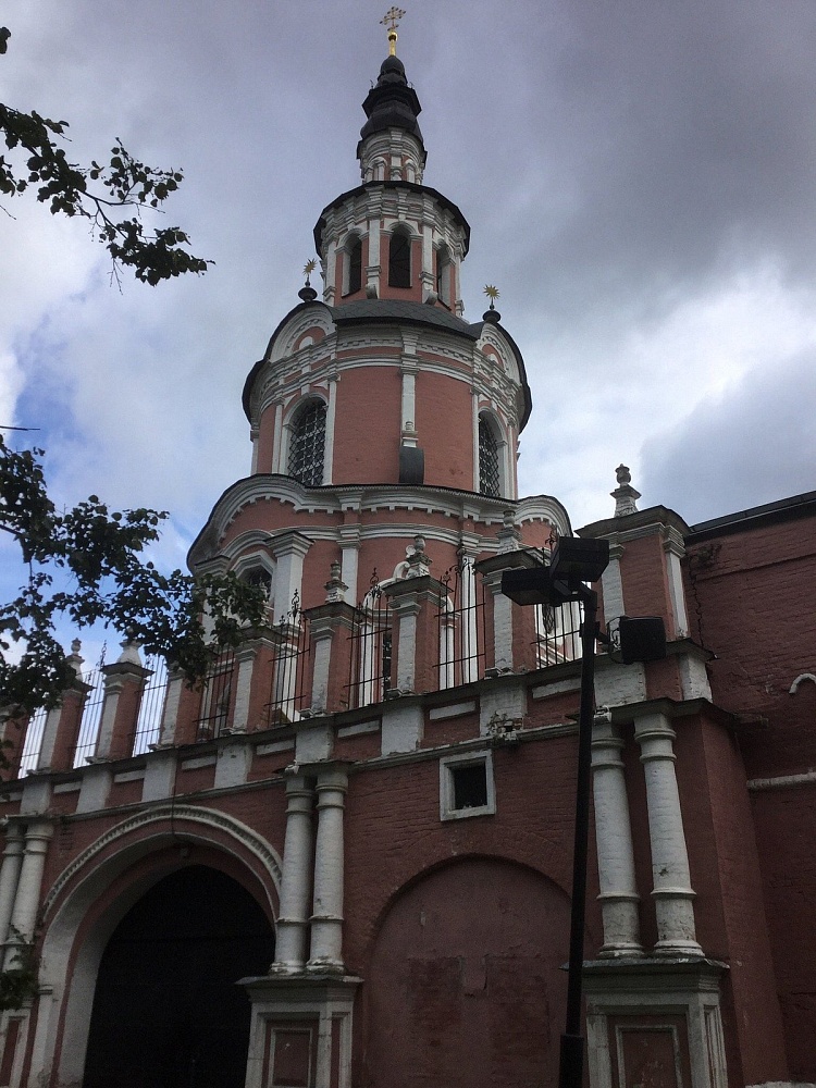 Храм Тихвинской иконы Божией Матери в Донском монастыре - 7