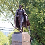 Памятник В.Ф. Маргелову - 3