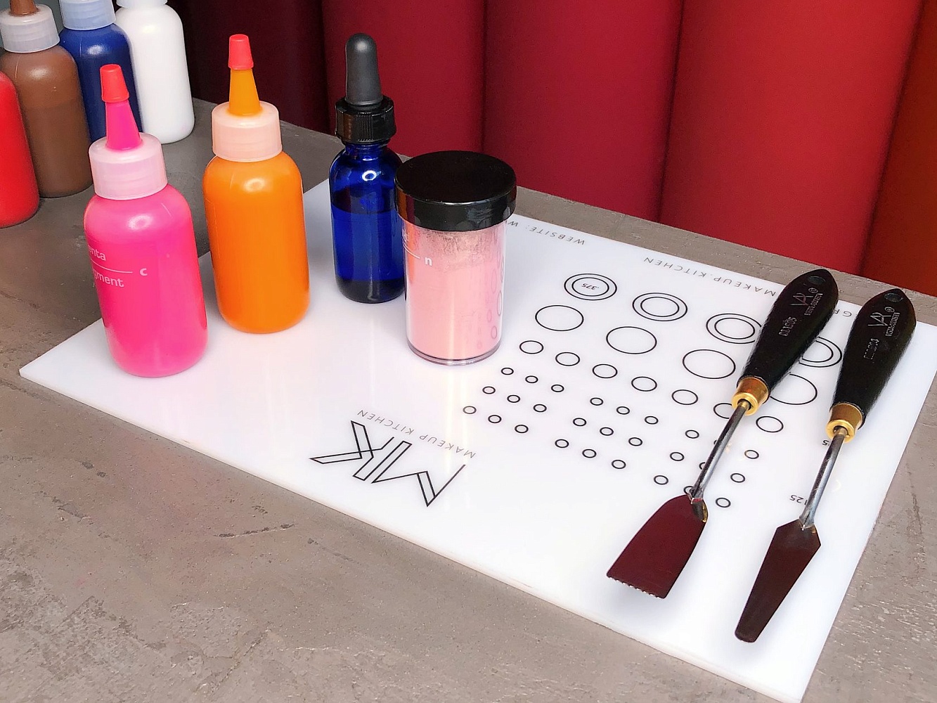 Лаборатория косметики MAKEUP KITCHEN - 2