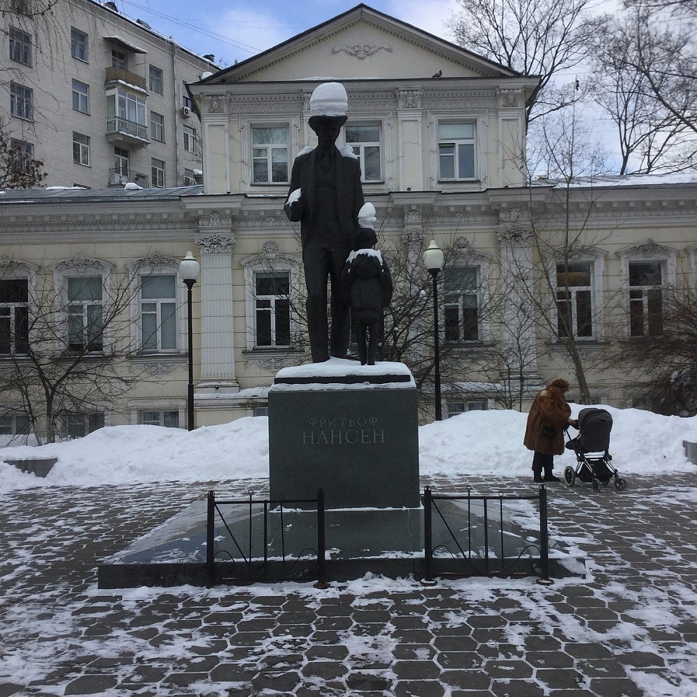 Памятник Нансену Фритьофу - 7