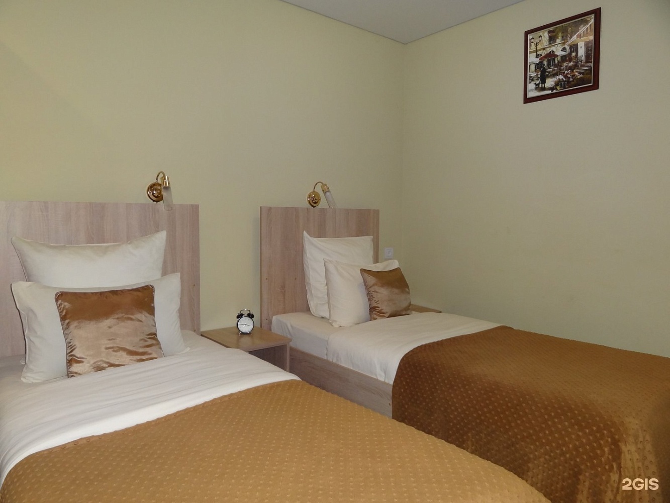 Отель Lemon Joe Hotel - 2