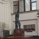 Памятник А.П.Чехову - 7