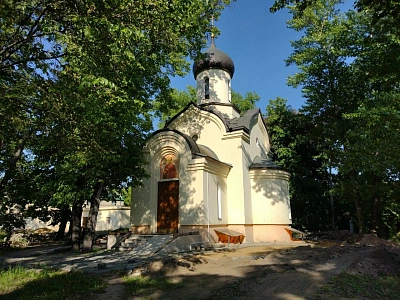 Храм Димитрия Донского близ Спасо-Андроникова монастыря