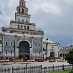 Памятник А.В.Щусеву - 1