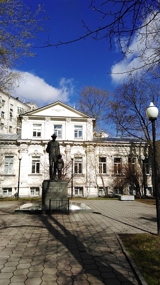 Памятник Нансену Фритьофу - 4