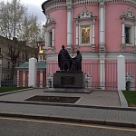 Памятник братьям Лихудам - 2