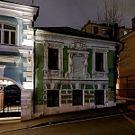 Дом Петра Сысоева . Дом с кариатидами - 6