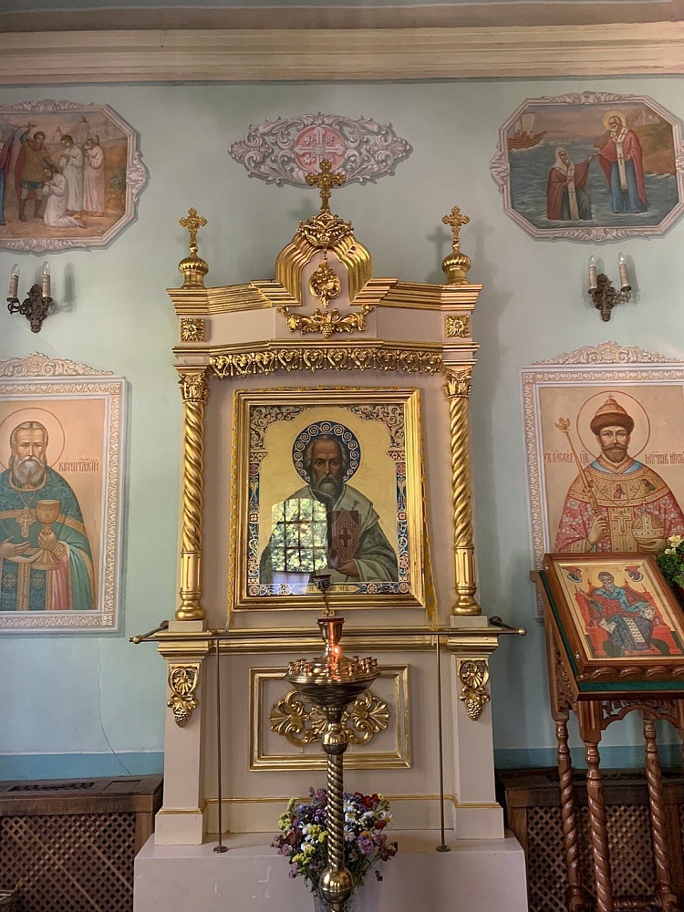 Храм Живоначальной Троицы в Воронцове - 4