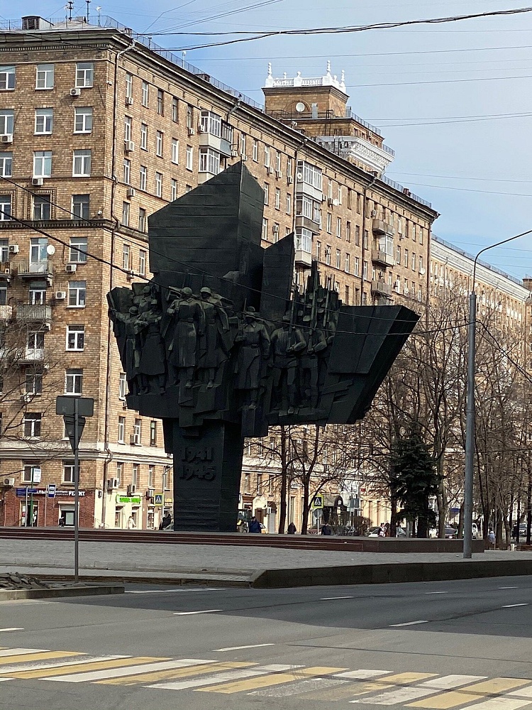 Памятник Ополченцам Пролетарского района - 3