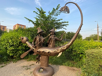 Скульптурный ансамбль «Знаки Зодиака»