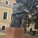 Памятник скульптору Вере Мухиной - 6