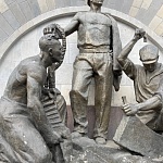 Памятник Метростроевцы в Забое - 1