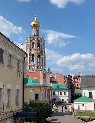 Улица Петровка