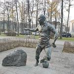 Памятник Стрельцову Э. А. в Лужниках - 5