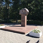 Памятник Эдуарду Багрицкому - 4