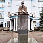 Памятный бюст А.Н. Костякову - 3
