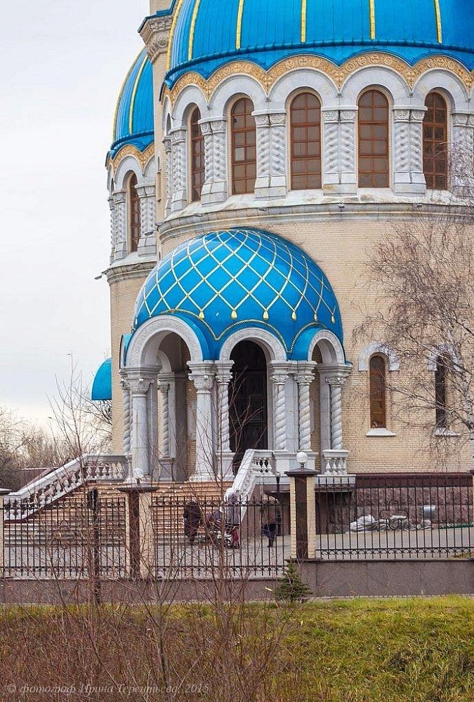 Храм Троицы Живоначальной в честь тысячелетия Крещения Руси - 6