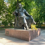 Памятник И. А. Крылову - 2