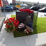Памятный знак жертвам теракта 9 декабря 2003 - 1