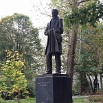 Памятник И.А.Бунину - 1