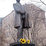 Памятник И.А.Бунину - 8